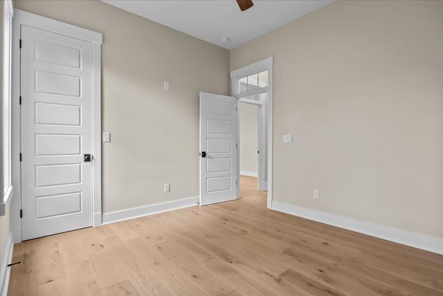 171 Roby Dr, Erin, TN 37061