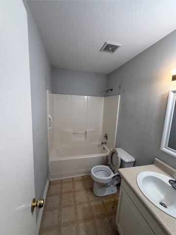 10937 Rockstone Drive, Balch Springs, TX 75180