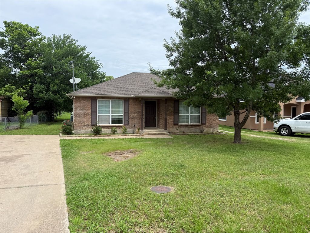 10937 Rockstone Drive, Balch Springs, TX 75180
