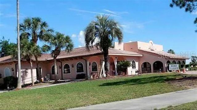 1532 W SCHWARTZ BOULEVARD, Lady Lake, FL 32159
