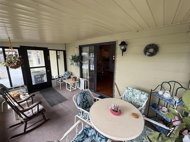 1532 W SCHWARTZ BOULEVARD, Lady Lake, FL 32159