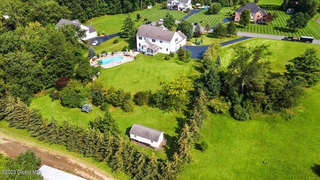 27 Ponderosa Boulevard, East Greenbush, NY 12061