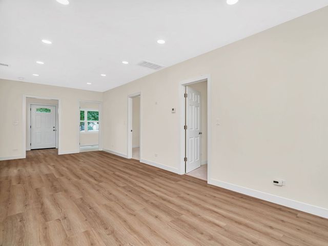 721 W South Street, Pontiac, IL 61764