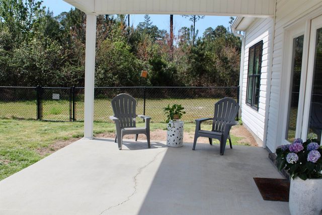 1066 Fox Bay Rd., Loris, SC 29569