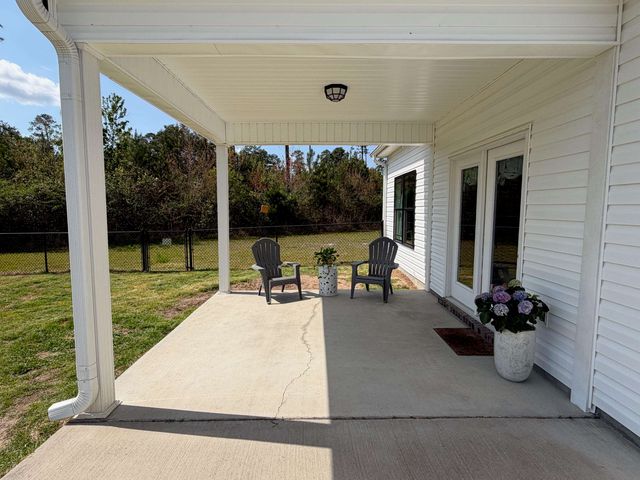 1066 Fox Bay Rd., Loris, SC 29569