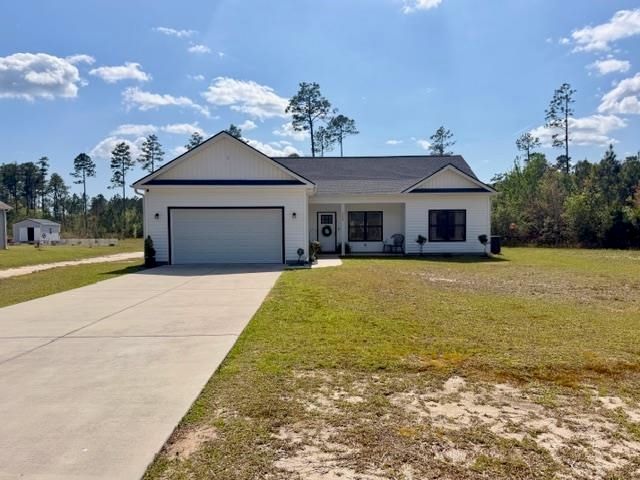 1066 Fox Bay Rd., Loris, SC 29569