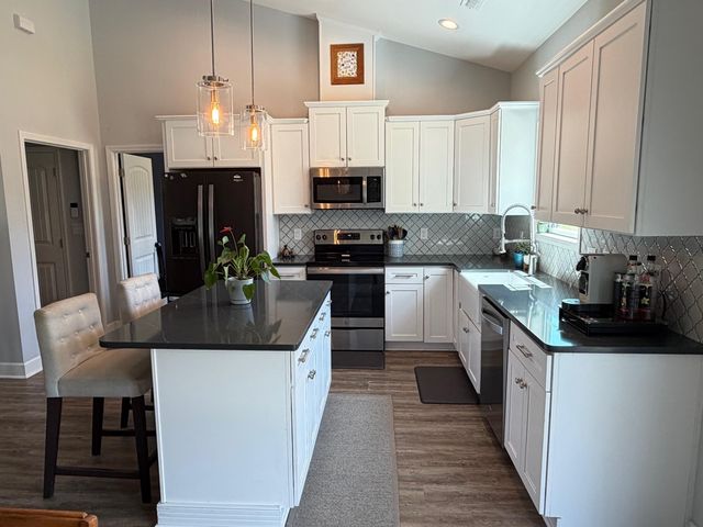 1066 Fox Bay Rd., Loris, SC 29569