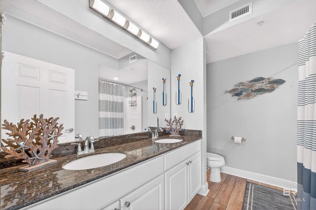 1010 W Beach Boulevard 201, Gulf Shores, AL 36542