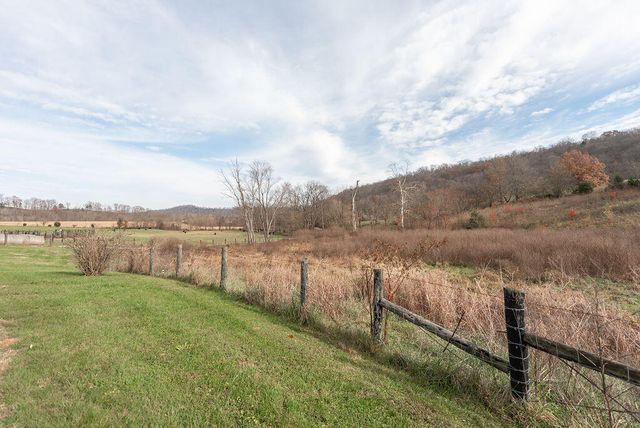 3236 Steele Branch Road, Frankfort, KY 40601