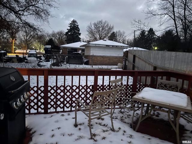 1524 Brenda Court, Springfield, IL 62702