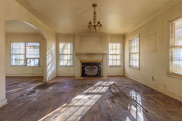 782 N HIGHLAND ST, Memphis, TN 38122