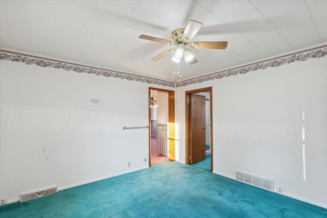 817 N 4th Avenue, Big Rapids, MI 49307