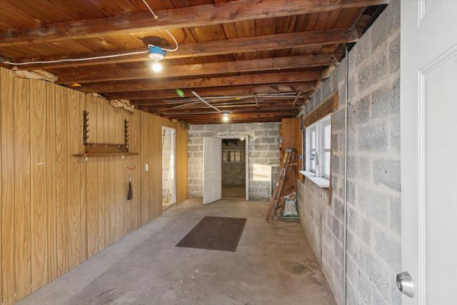 817 N 4th Avenue, Big Rapids, MI 49307