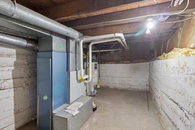 817 N 4th Avenue, Big Rapids, MI 49307