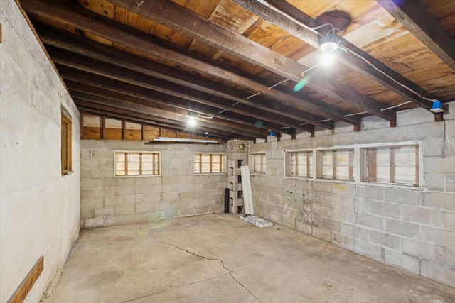 817 N 4th Avenue, Big Rapids, MI 49307