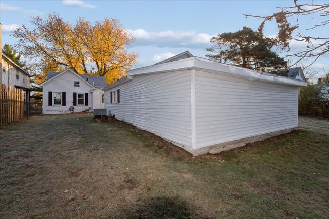 817 N 4th Avenue, Big Rapids, MI 49307