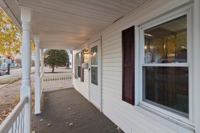 817 N 4th Avenue, Big Rapids, MI 49307