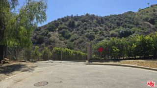 3 Ambar Drive, Woodland Hills, CA 91364