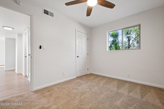 551 S Kent Place, Tucson, AZ 85710