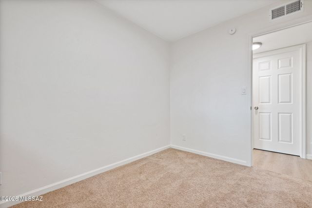 551 S Kent Place, Tucson, AZ 85710