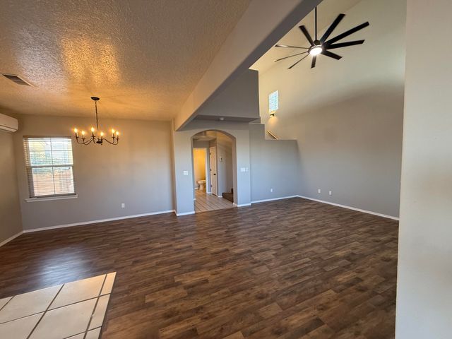 701 Renaissance Loop SE, Rio Rancho, NM 87124