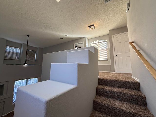 701 Renaissance Loop SE, Rio Rancho, NM 87124