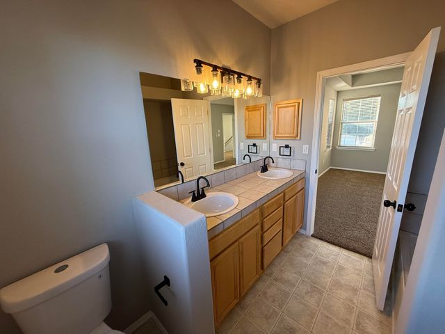 701 Renaissance Loop SE, Rio Rancho, NM 87124