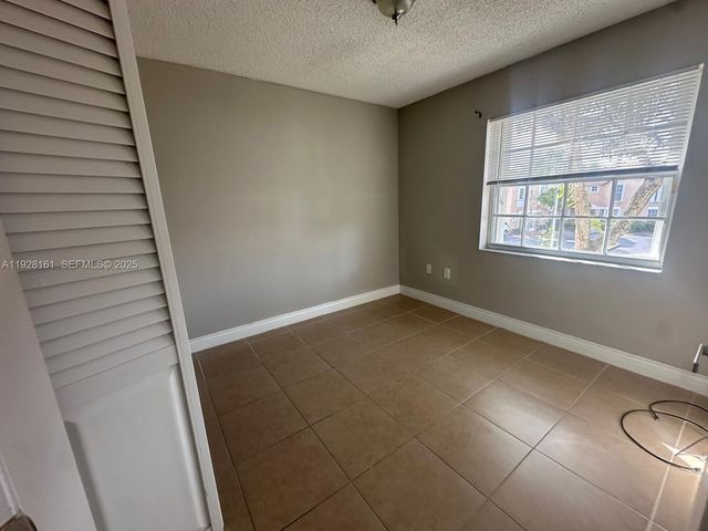 14345 SW 57th Ln 5-7, Miami, FL 33183