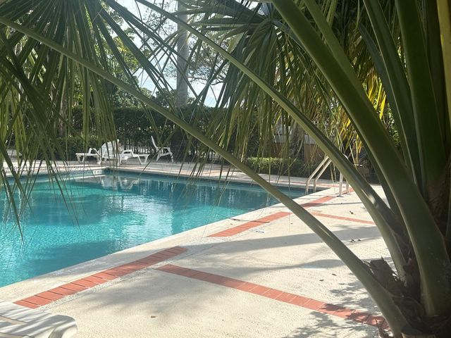 14345 SW 57th Ln 5-7, Miami, FL 33183