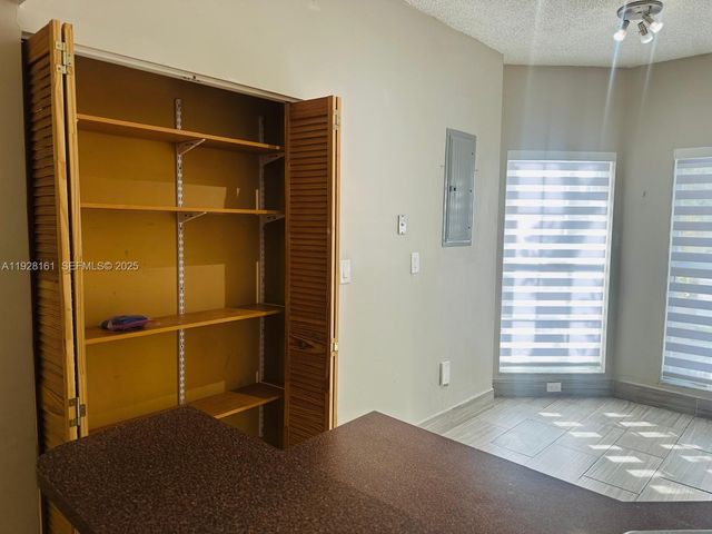 14345 SW 57th Ln 5-7, Miami, FL 33183