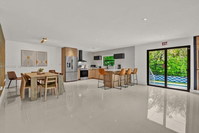 808 SW 29th Street, Fort Lauderdale, FL 33315
