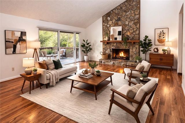 2490 Stoney Brook NE Lane, Marietta, GA 30062