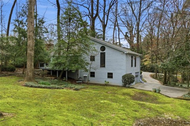 2490 Stoney Brook NE Lane, Marietta, GA 30062