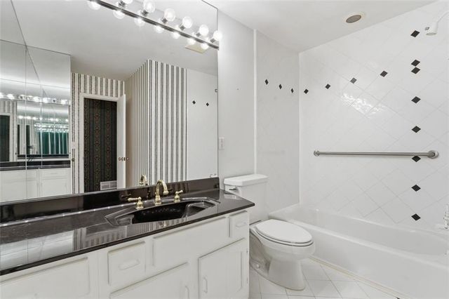 2490 Stoney Brook NE Lane, Marietta, GA 30062