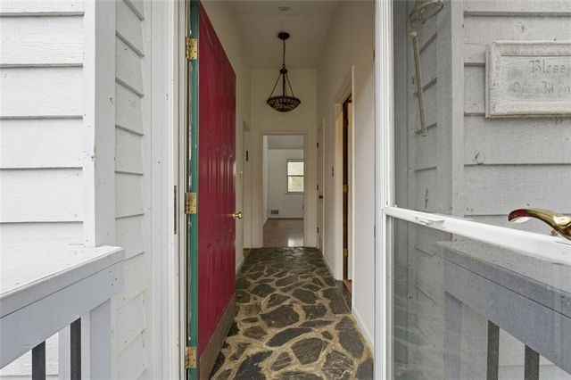 2490 Stoney Brook NE Lane, Marietta, GA 30062