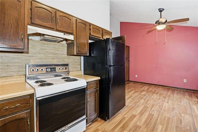 2490 Stoney Brook NE Lane, Marietta, GA 30062