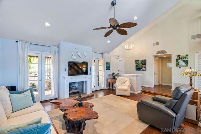 615 Camino Ynez, Solana Beach, CA 92075