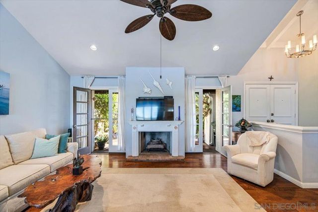 615 Camino Ynez, Solana Beach, CA 92075