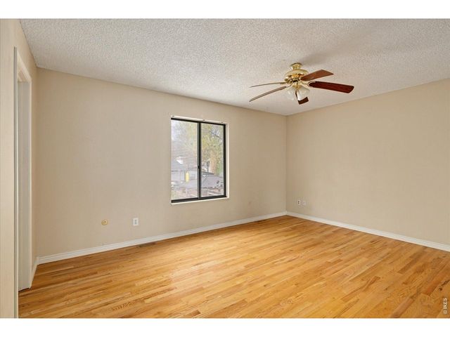 1535 Amherst Dr, Longmont, CO 80503