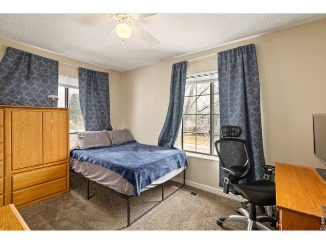 1535 Amherst Dr, Longmont, CO 80503