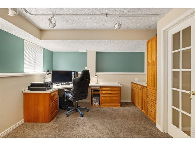 1535 Amherst Dr, Longmont, CO 80503