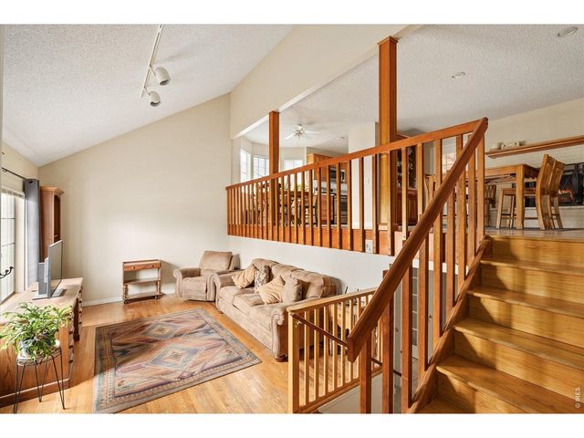 1535 Amherst Dr, Longmont, CO 80503