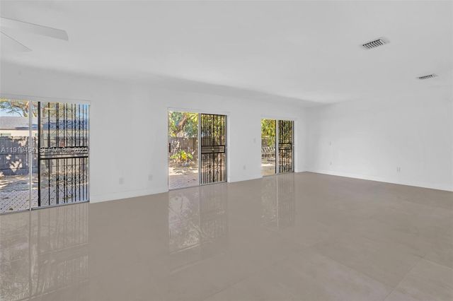 13011 SW 80th St, Miami, FL 33183