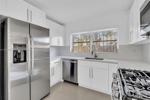 13011 SW 80th St, Miami, FL 33183