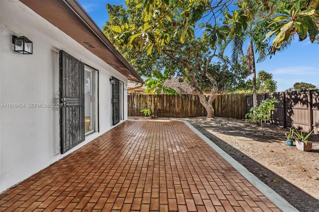 13011 SW 80th St, Miami, FL 33183