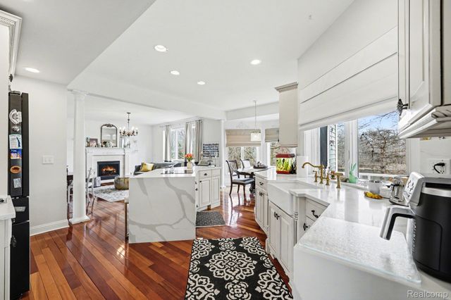 962 Hidden Valley Drive, Orion Charter Township, MI 48362