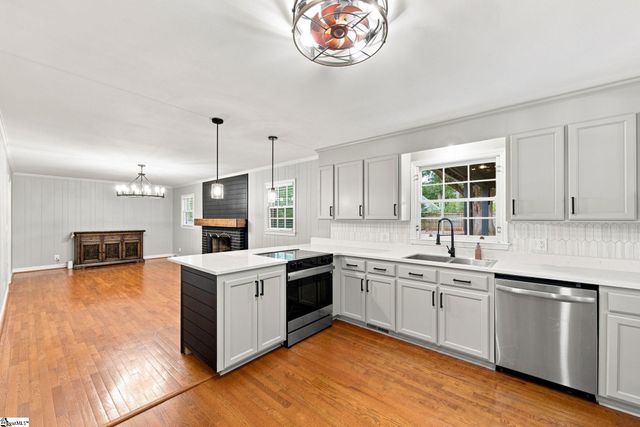 376 Grand Teton Drive, Greer, SC 29650