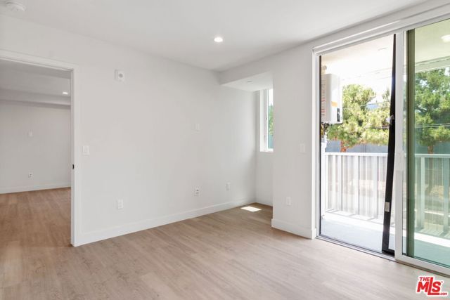 132 Rosemont Avenue 201, Los Angeles, CA 90026