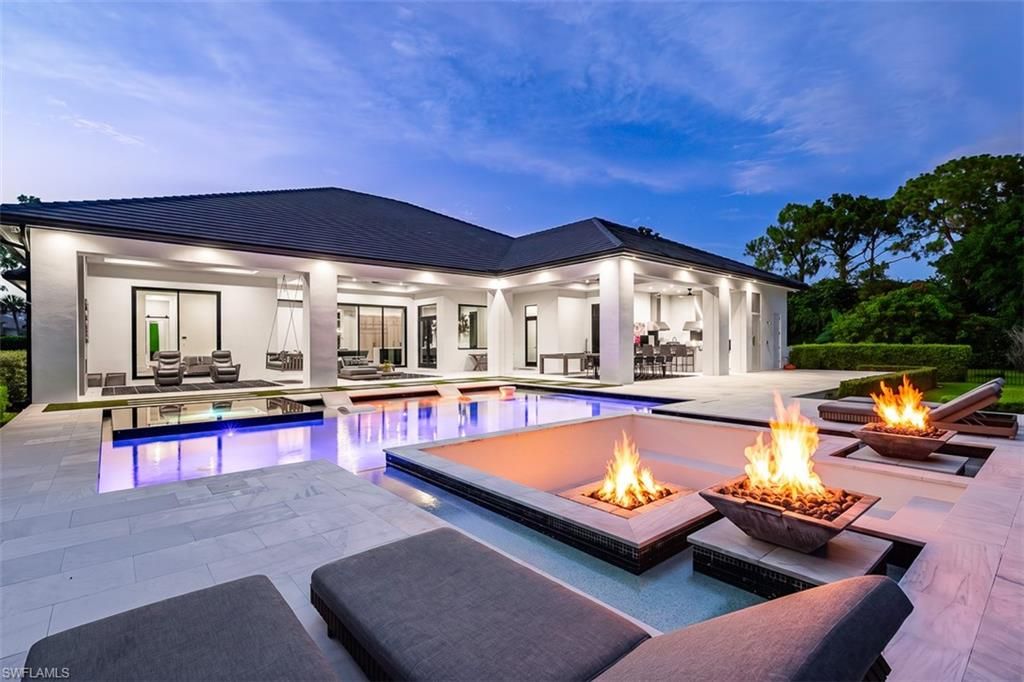 728 CARICA RD, NAPLES, FL 34108 — photo 2