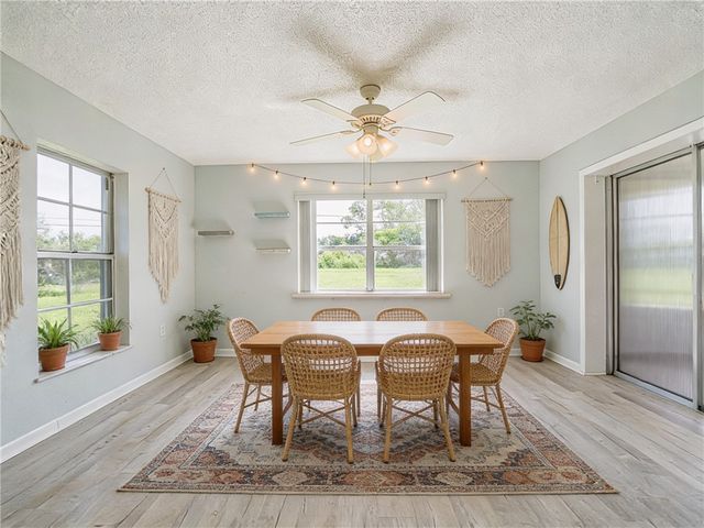 136 16th Avenue, Vero Beach, FL 32962